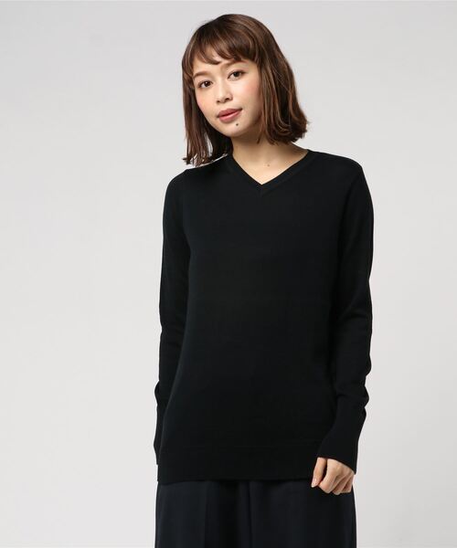 Reproduction@ｉ（リプロダクションアットマークアイ）の「[レディース]VネックTEE(日本製)（Tシャツ/カットソー・レディース・ネイビー/レッド/オフホワイト/アイボリー/杢グレー/スミクロ/グレイッシュベージュ/ブルー系その他・フリー）」の4枚目の写真