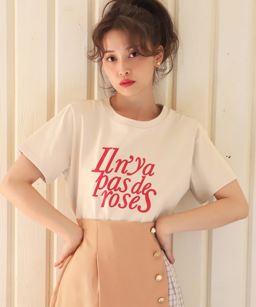 one after another NICE CLAUP（ワンアフターアナザーナイスクラップ）の「アソートロゴプリントTシャツ（Tシャツ/カットソー・レディース・ブラック/ベージュ/オフホワイト・FREE）」の3枚目の写真