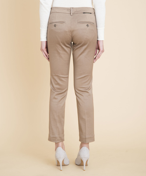 MARIEBELLE JEAN(マリベルジーン)の「トラウザー テーパード サテンストレッチ BELLINI(ベリーニ)(スラックス・レディース・ブルー/ブラウン・25inch/26inch/27inch/23inch/24inch)」の3枚目の写真