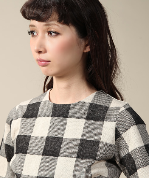 ROSE BUD（ローズバッド）の「LCTT-14142 C/N H/S PEPLUM TOPS（Tシャツ/カットソー・レディース・ホワイト×ブラック/ホワイト×ブルー・ONE SIZE）」の10枚目の写真