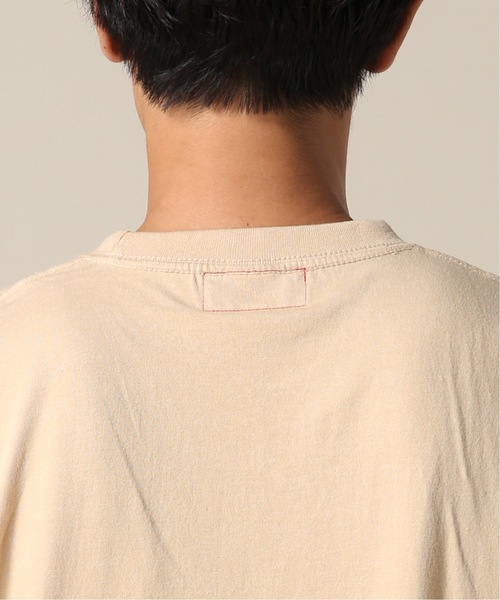 WISM（ウィズム）の「BOKU HA TANOSII / ボクハタノシイ Tシャツ（Tシャツ/カットソー・メンズ・ホワイト/ベージュ/レッド・MEDIUM/LARGE/X-LARGE）」の7枚目の写真
