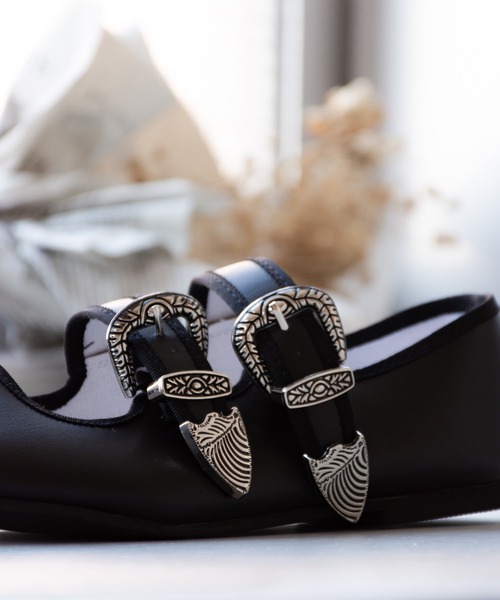 SVEC（シュベック）の「ウェスタンバックルベルト パンプス / カンフーシューズ（バレエシューズ・レディース・ブラック/ブラック系その他/ブラウン系その他/パープル系その他/ベージュ/ブラウン系その他2/ブラック系その他2/グリーン/ブラック系その他3/ホワイト/ブラック系その他4/シルバー・38/39/35/36/37/40）」の20枚目の写真