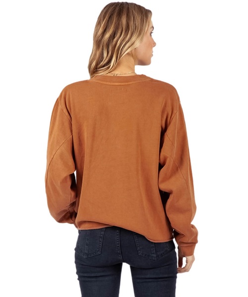 rip curl(リップカール)の「【RIP CURL / リップカール】レディースワンポイントスウェット / トレーナー / オーバーサイズ / ワンマイルウェア / ルームウェア(スウェット・レディース・レッド系その他2/オレンジ系その他2・MEDIUM/LARGE)」の16枚目の写真