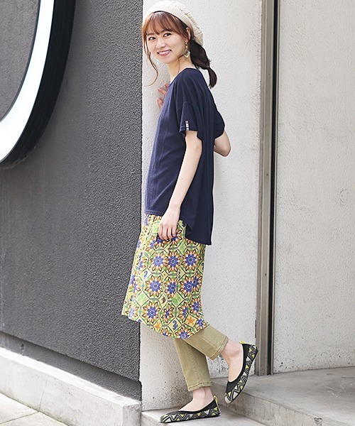 チチカカ（チチカカ）の「ニットフラットシューズ（パンプス・レディース・ネイビー/ブラウン/ブラック・MEDIUM/LARGE）」の4枚目の写真