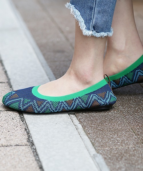 チチカカ（チチカカ）の「ニットフラットシューズ（パンプス・レディース・ネイビー/ブラウン/ブラック・MEDIUM/LARGE）」の9枚目の写真