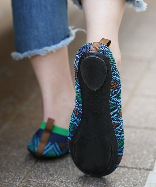 チチカカ（チチカカ）の「ニットフラットシューズ（パンプス・レディース・ネイビー/ブラウン/ブラック・MEDIUM/LARGE）」の11枚目の写真