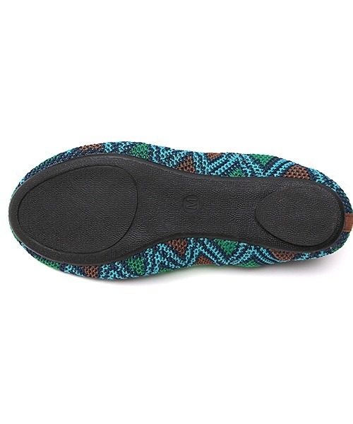 チチカカ（チチカカ）の「ニットフラットシューズ（パンプス・レディース・ネイビー/ブラウン/ブラック・MEDIUM/LARGE）」の19枚目の写真