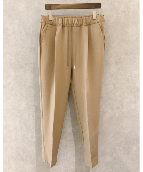 Niell（ニール）の「スリムテーパードタックイージースラックス（スラックス・メンズ・ブルー系その他/杢グレー/ブラック系その他/カーキ/ベージュ/ブラック/アイボリー・L/M）」の15枚目の写真