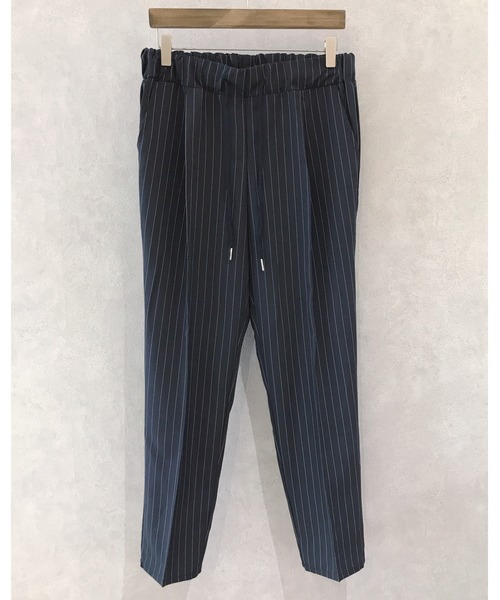 Niell（ニール）の「スリムテーパードタックイージースラックス（スラックス・メンズ・ブルー系その他/杢グレー/ブラック系その他/カーキ/ベージュ/ブラック/アイボリー・L/M）」の13枚目の写真