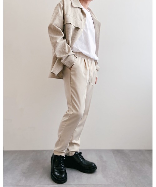 Niell（ニール）の「スリムテーパードタックイージースラックス（スラックス・メンズ・ブルー系その他/杢グレー/ブラック系その他/カーキ/ベージュ/ブラック/アイボリー・L/M）」の9枚目の写真