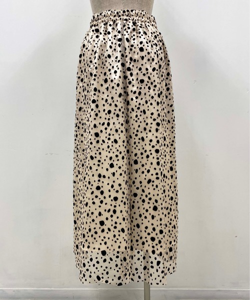 PICCIN(ピッチン)の「チュールフロッキースカート(スカート・レディース・ブラック/オフホワイト・MEDIUM/LARGE)」の7枚目の写真