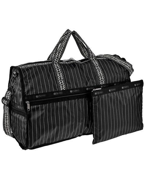 LeSportsac（レスポートサック）の「LeSportsac Large Weekender レスポートサック ラージ ウィークエンダー 2WAY ボストンバッグ（ボストンバッグ・レディース・ブラック/ベージュ/ネイビー/ブラウン/レッド/ピンク/その他1/その他2/その他3/その他4/その他5/ホワイト系その他/ブラック系その他/グレー系その他/ブラウン系その他/ベージュ系その他/ブルー系その他/ピンク系その他/レッド系その他/ライトピンク/その他6/その他7/その他8/その他9/その他10/その他11/その他12/その他13/その他14/その他15/その他16/その他17/その他18/その他19/その他20/その他21/その他22/その他23/その他24/その他25/その他26/その他27/その他28/その他29/その他30/その他32/ホワイト系その他2/ホワイト系その他3/ブラック系その他2/ブラック系その他3/ブラック系その他4/ブラック系その他5/ブラック系その他6/ブラック系その他7/ブラウン系その他2/ブラウン系その他3/ブラウン系その他4/ベージュ系その他2/ベージュ系その他3/ブルー系その他2/ブルー系その他3/ブルー系その他4/ブルー系その他7/ピンク系その他2/ピンク系その他3/ピンク系その他4/ピンク系その他5/ピンク系その他6/ピンク系その他7/レッド系その他2/ブラック系1/ブラック系2/ブラック系3/ブラック系4/ブラック系5/ブラック系6/ブラック系7/ブラック系8/ブラック系9/アイボリー系1/アイボリー系2/ネイビー系1/ネイビー系2/ネイビー系3/ネイビー系4/ネイビー系5/ネイビー系6/ネイビー系7/ブルー系1・FREE）」の12枚目の写真