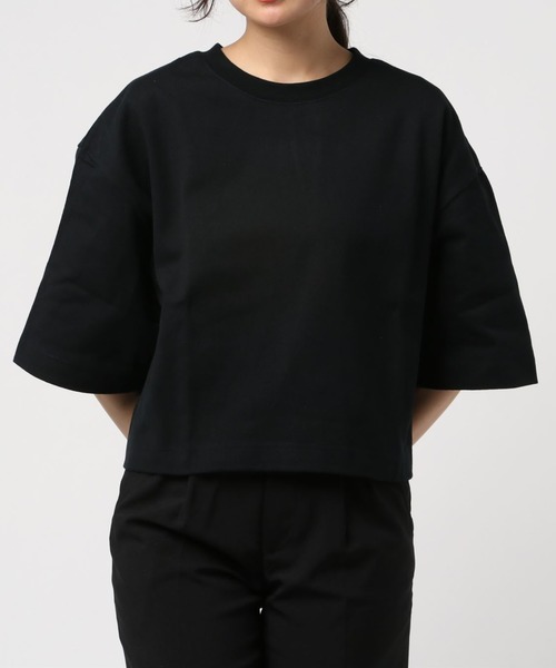 ALLUMER（アリュメール）の「クロップドＴシャツ（Tシャツ/カットソー・レディース・ホワイト×ネイビー/ホワイト/ブラック・1）」の5枚目の写真