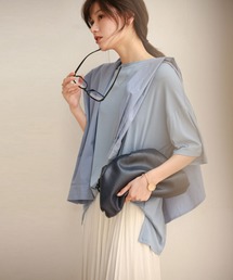 裾スリット入りゆったりTシャツ