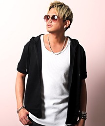 LUXSTYLE（ラグスタイル）の「シアサッカー半袖ZIPパーカー（パーカー）」