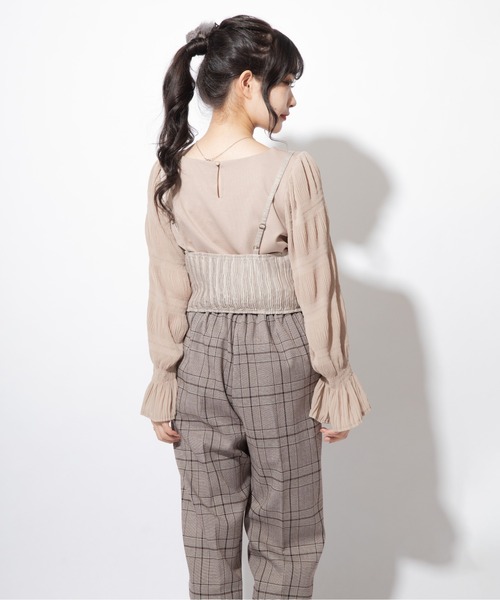 Mysa&Liina(ミーサリーナ)の「ニュアンスカラークラップドデザインビスチェ(ベスト・レディース・カーキ/ベージュ/ブラック/チャコールグレー・M)」の15枚目の写真