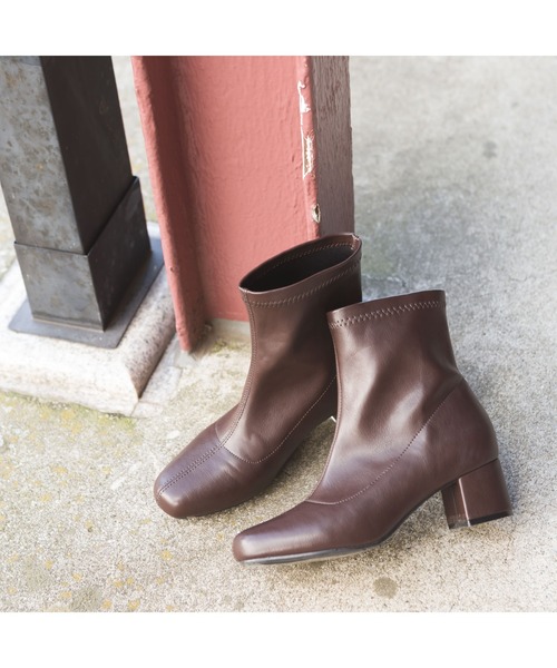 SpRay（スプレイ）の「ストレッチショートブーツ（ブーツ・レディース・ブラック/ブラウン/アイボリー・SMALL/MEDIUM/LARGE）」の6枚目の写真