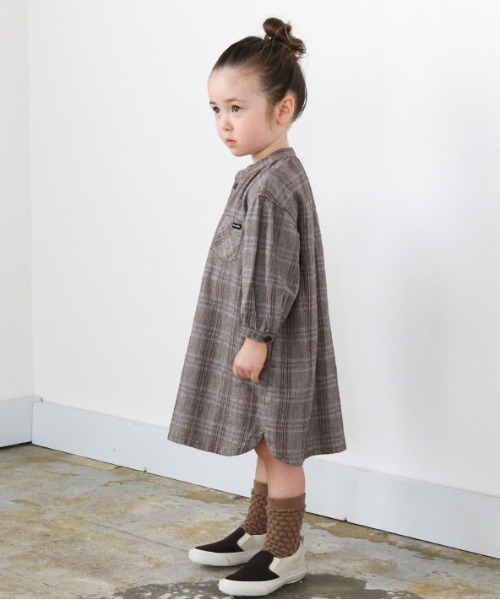 quoti use fith（クゥオティ　ユース　フィス）の「ネルチェック 長袖 ワンピース（ワンピース・キッズ・ブラウン/グレー・90/120/110/130/100/80）」の7枚目の写真