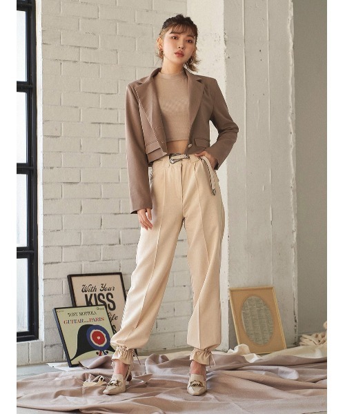 Darich(ダーリッチ)の「アレンジヘムパンツ(その他パンツ・レディース・ブラック/アイボリー・S/M)」の4枚目の写真