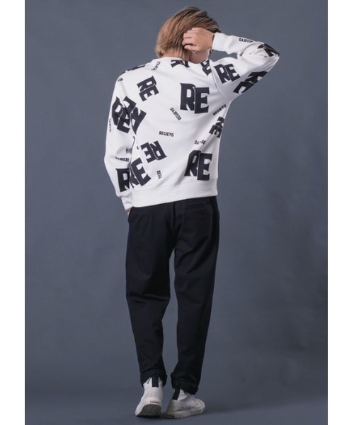 REGIEVO(レジエボ)の「REGIEVO タイポグラフィーロゴトレーナー(スウェット・メンズ・ブラック/オフホワイト・M/L/XL)」の7枚目の写真