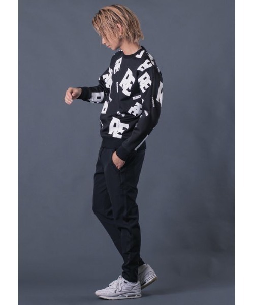 REGIEVO(レジエボ)の「REGIEVO タイポグラフィーロゴトレーナー(スウェット・メンズ・ブラック/オフホワイト・M/L/XL)」の11枚目の写真