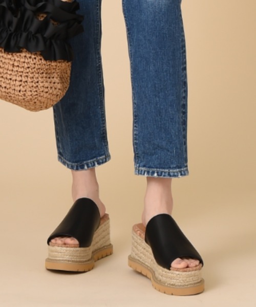 INTERPLANET（インタープラネット）の「厚底ジュートサンダル（サンダル・レディース・ブラック/ブラウン・24.5cm/23.5cm）」の3枚目の写真