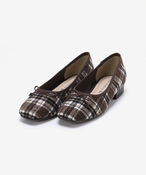 MAJESTIC LEGON(マジェスティックレゴン)の「スクエアバレエシューズ(バレエシューズ・レディース・ブラック/A/アイボリー/ブラック系その他2/ブラック系その他/レッド/ブラウン系その他2・SMALL/LARGE/X-LARGE/MEDIUM)」の5枚目の写真