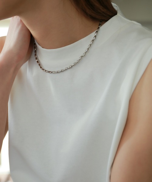 rapiecage(ラピエサージュ)の「パイプメタルビーズチョーカー(チョーカー・レディース・シルバー・FREE)」の3枚目の写真