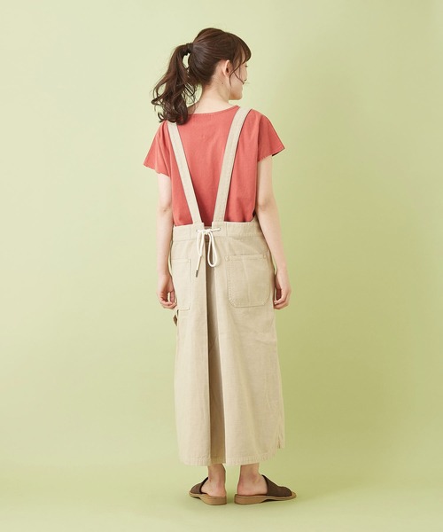 CUBE SUGAR（キューブシュガー）の「ムラ糸 バックサテン サロペットスカート（ジャンパースカート・レディース・ネイビー/ベージュ/サックスブルー/カーキ・M）」の8枚目の写真