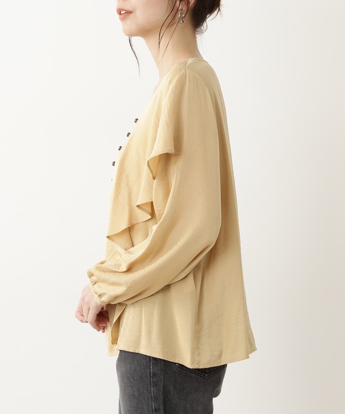 N.（N. Natural Beauty Basic）（エヌエヌナチュラルビューティーベーシック）の「ケープラッフルブラウス（シャツ/ブラウス・レディース・ホワイト/ブラック/イエロー・MEDIUM）」の9枚目の写真