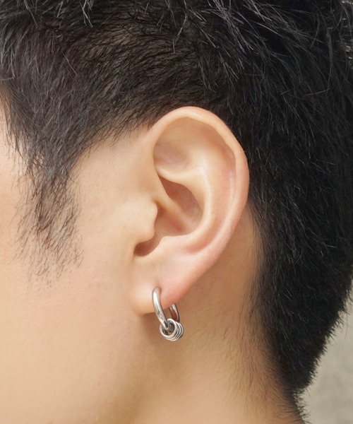 SBG（エスビー）の「SBG 5連リングフープピアス（ピアス（両耳用）・メンズ・シルバー/ゴールド/ブラック・L/M/S/#19）」の12枚目の写真