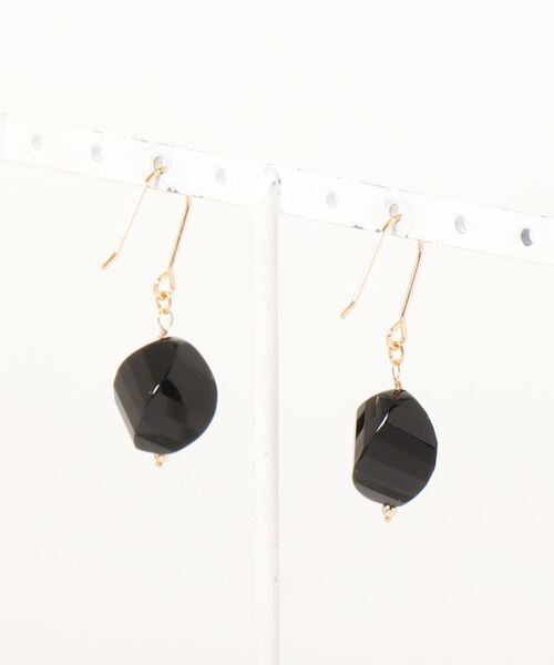 tone（トーン）の「【SPICY COLORS】天然石の一粒ピアス【14kgf】（ピアス（両耳用）・レディース・ブラック/オレンジ/パープル/ホワイト/グリーン/ホワイト系その他/ホワイト系その他2/その他・FREE）」の13枚目の写真