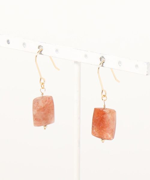 tone（トーン）の「【SPICY COLORS】天然石の一粒ピアス【14kgf】（ピアス（両耳用）・レディース・ブラック/オレンジ/パープル/ホワイト/グリーン/ホワイト系その他/ホワイト系その他2/その他・FREE）」の16枚目の写真
