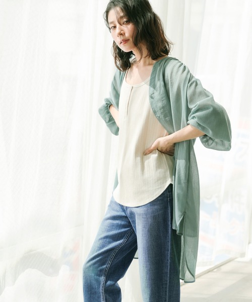 LEPSIM(レプシィム)の「シアーチュニックブラウス 934813(シャツ/ブラウス・レディース・ブラック/オフホワイト/モカ/ブルーグリーン・FREE)」の22枚目の写真