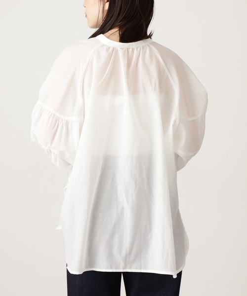 N.（N. Natural Beauty Basic）（エヌエヌナチュラルビューティーベーシック）の「◆ティアードパフスリーブブラウス（シャツ/ブラウス・レディース・ブラック/オフホワイト/モーブ系・MEDIUM）」の11枚目の写真