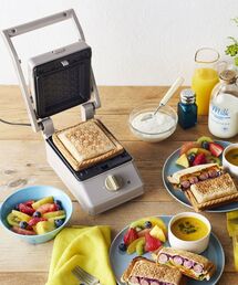 BRUNO(ブルーノ)のグリルサンドメーカー シングル レッド グレージュ BOE083(キッチン家電)