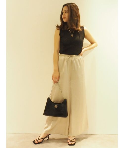 EVRIS（エヴリス）の「シアーニットタンクプルオーバー（タンクトップ・レディース・ブラック/ピンク/アイボリー・FREE）」の5枚目の写真