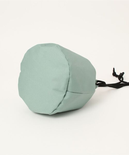 Samansa Mos2（サマンサ モスモス）の「【ねこねこ食パン】リバーシブル巾着ショルダー（ショルダーバッグ・レディース・カーキ/ベージュ・ﾌﾘ-）」の8枚目の写真