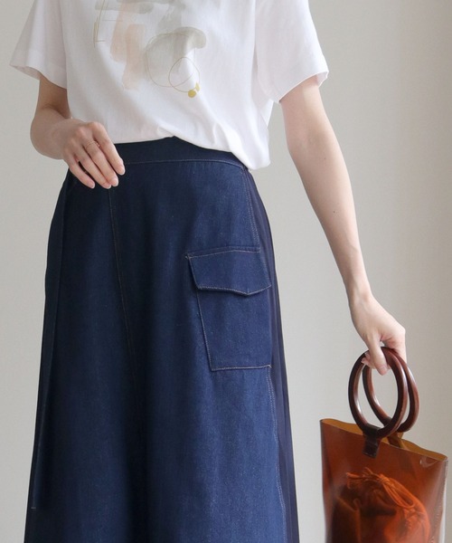 vingtrois(バントロア)の「【vingtrois】プリーツドッキングステッチデニムスカート(スカート・レディース・ブラック/ネイビー・M)」の11枚目の写真