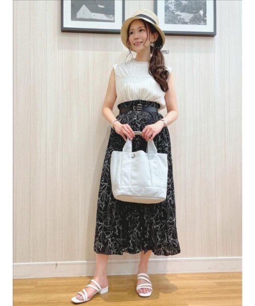 DRESKIP（ドレスキップ）の「◆変形プリーツスカート（スカート・レディース・ホワイト系8/カーキ系/ネイビー系5/ブラック系・02/04/03）」の12枚目の写真