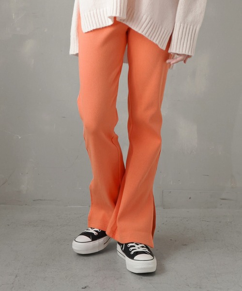 SPINNS（スピンズ）の「【ZOZO限定カラー&サイズ展開】リブ フレア イージーパンツ（その他パンツ・レディース・ミント/ブルー/アッシュ/オレンジ/イエロー/アイボリー/ブラック/グリーン/ベージュ/ピンク・M/S）」の10枚目の写真