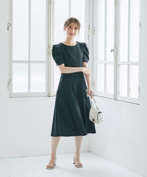 パワーショルダーシンプルワンピース Tocco Closet Closet Luxe ワンピース Tocco Tocco ワンピース Closet トッコ クローゼット のファッション