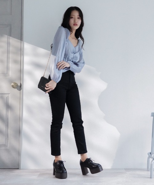 VIVIAN（ヴィヴィアン）の「スクエアトゥ厚底プラットフォームレースアップパンプス（パンプス・レディース・ブラック/ダークブラウン/ブラウン/アイボリー・S/M/L/LL）」の7枚目の写真