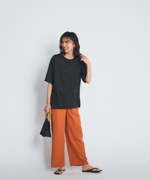 RIVE DROITE（リヴドロワ）の「リラックス感と綺麗見えを叶える美シルエット　ストーンウォッシュリラックスパンツ（その他パンツ・レディース・ブラック/カーキ/オレンジ・38/36）」の15枚目の写真