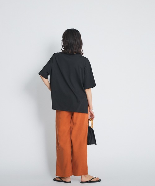 RIVE DROITE（リヴドロワ）の「リラックス感と綺麗見えを叶える美シルエット　ストーンウォッシュリラックスパンツ（その他パンツ・レディース・ブラック/カーキ/オレンジ・38/36）」の8枚目の写真