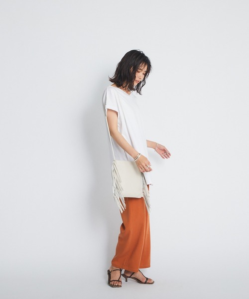 RIVE DROITE（リヴドロワ）の「リラックス感と綺麗見えを叶える美シルエット　ストーンウォッシュリラックスパンツ（その他パンツ・レディース・ブラック/カーキ/オレンジ・38/36）」の16枚目の写真