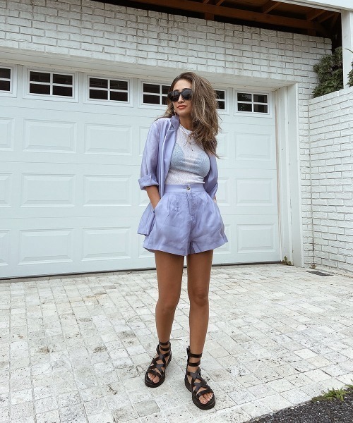 esutoreja(エストレジャ)の「サマーテーラードセットアップ(セットアップ・レディース・パープル/カーキブラウン・S/M)」の10枚目の写真