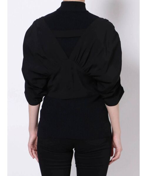 LAGUNAMOON（ラグナムーン）の「ショルダーギャザーレイヤードニット（ニット/セーター・レディース・アイボリー/ブラック/ブラウン・FREE）」の9枚目の写真