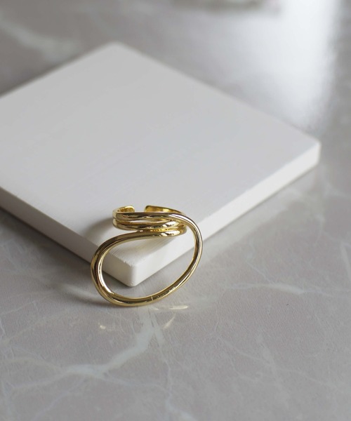 Port（ポート）の「ニュアンス ライン メタル リング（リング・レディース・ゴールド・FREE）」の2枚目の写真