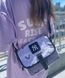 ニューヨーク・ヤンキース メッシュショルダーバッグ 60281325b_b_01_215.jpg